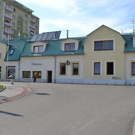 Penzion U Zamecke Zahrady Lipník nad Bečou Exteriör bild
